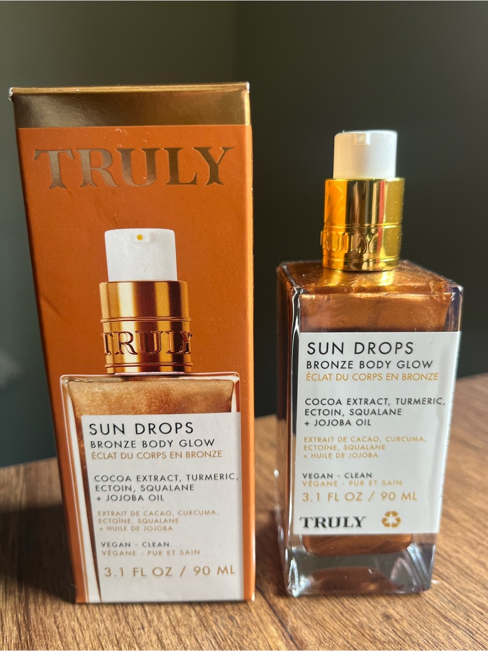 TRULY Sun Drops Bronze Body Glow- Golden Bronze